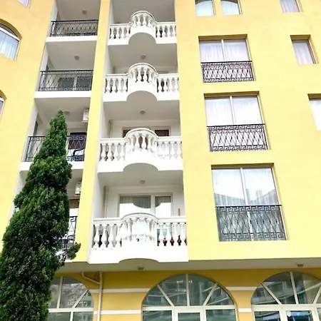 Apartment Apartament 2 Pe Malul Marii Free Parking